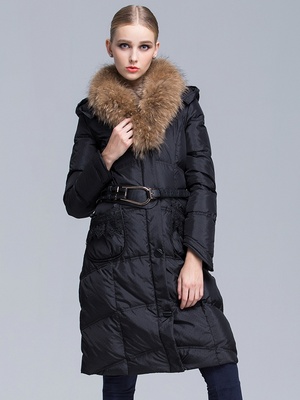 陌卡收腰修身貉子毛中款羽绒服 聚美优品平台上的冬日优雅之选
